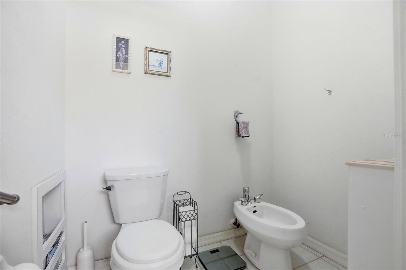 Image 28 of 69 For 1430 Canberley Court