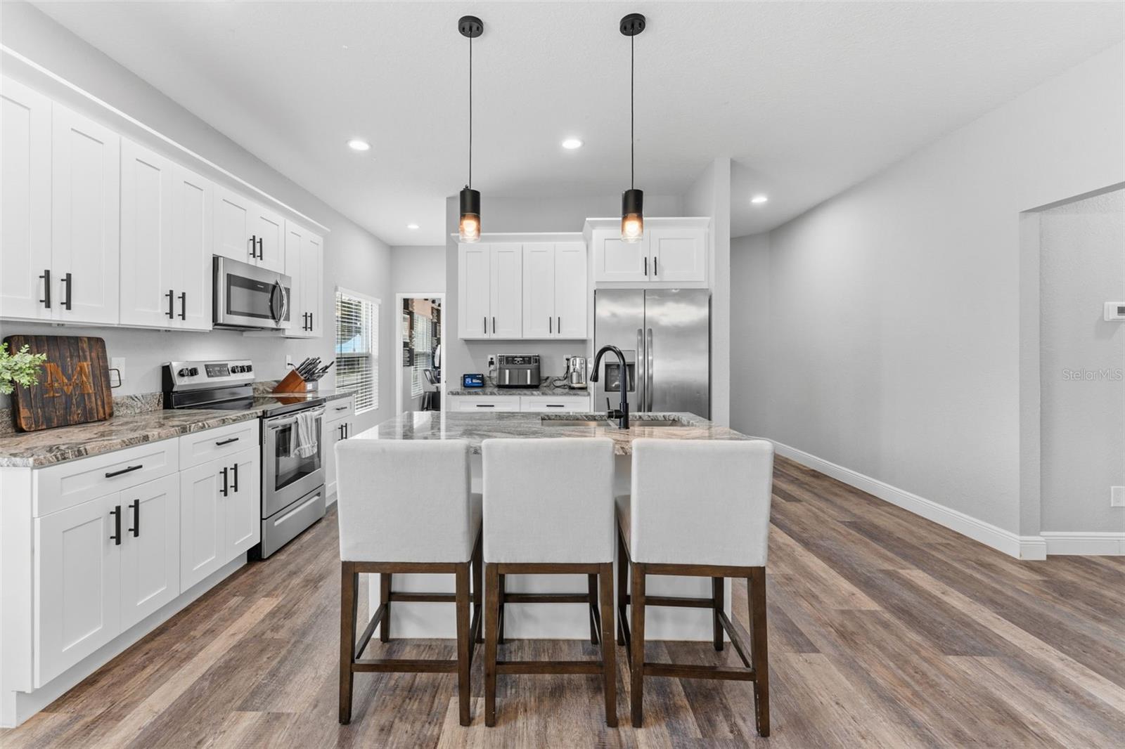 Image 5 of 42 For 1612 97th Avenue