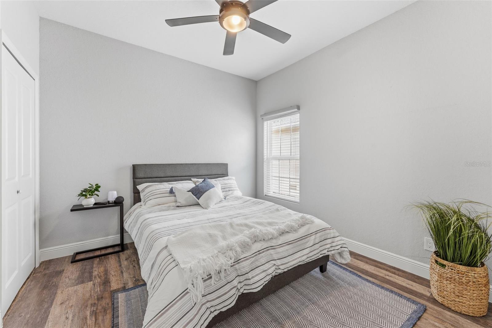 Image 7 of 42 For 1612 97th Avenue