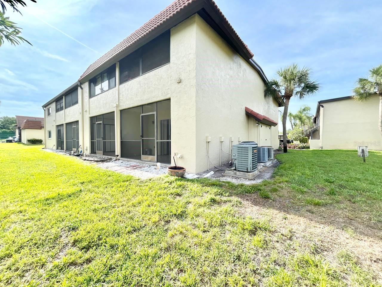 Image 17 of 21 For 2420 Winding Creek Boulevard 109
