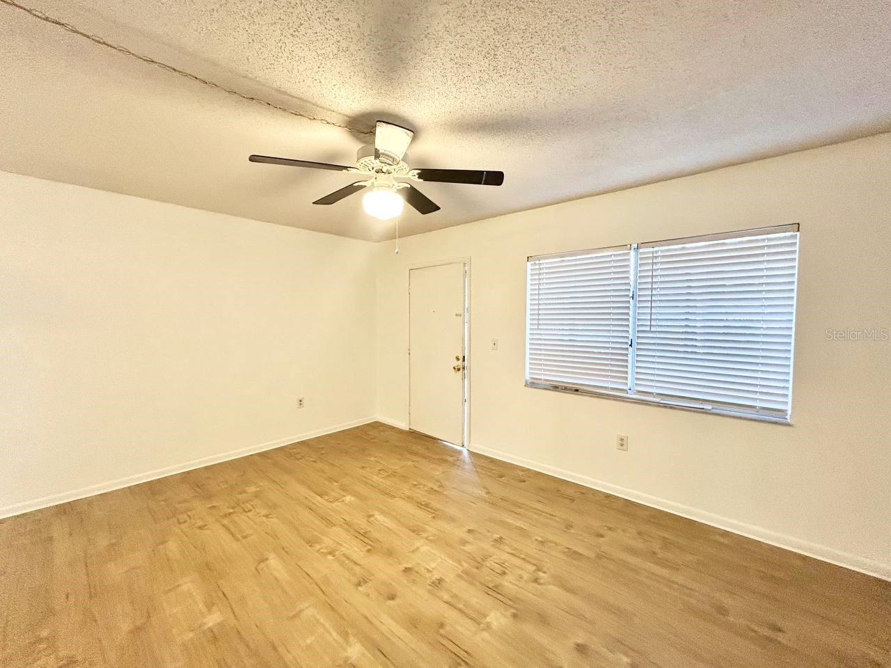 Image 7 of 21 For 2420 Winding Creek Boulevard 109