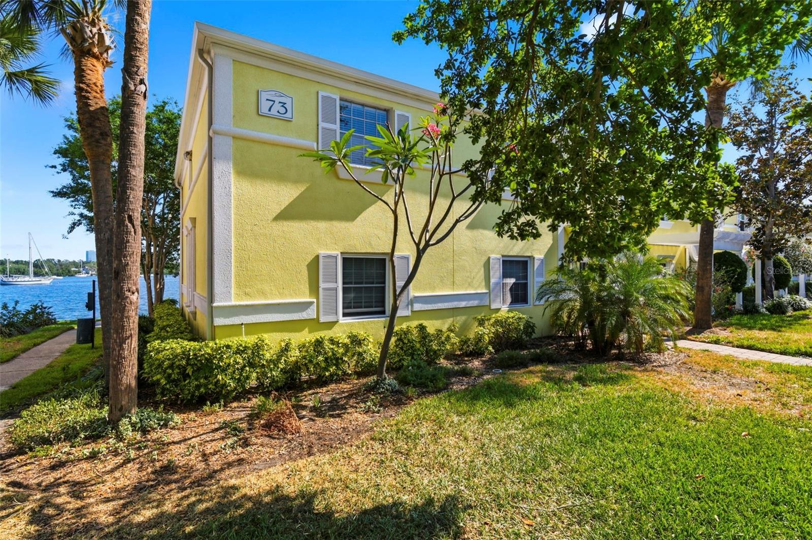 Image 37 of 67 For 201 Pompano Drive Se C Furnishe
