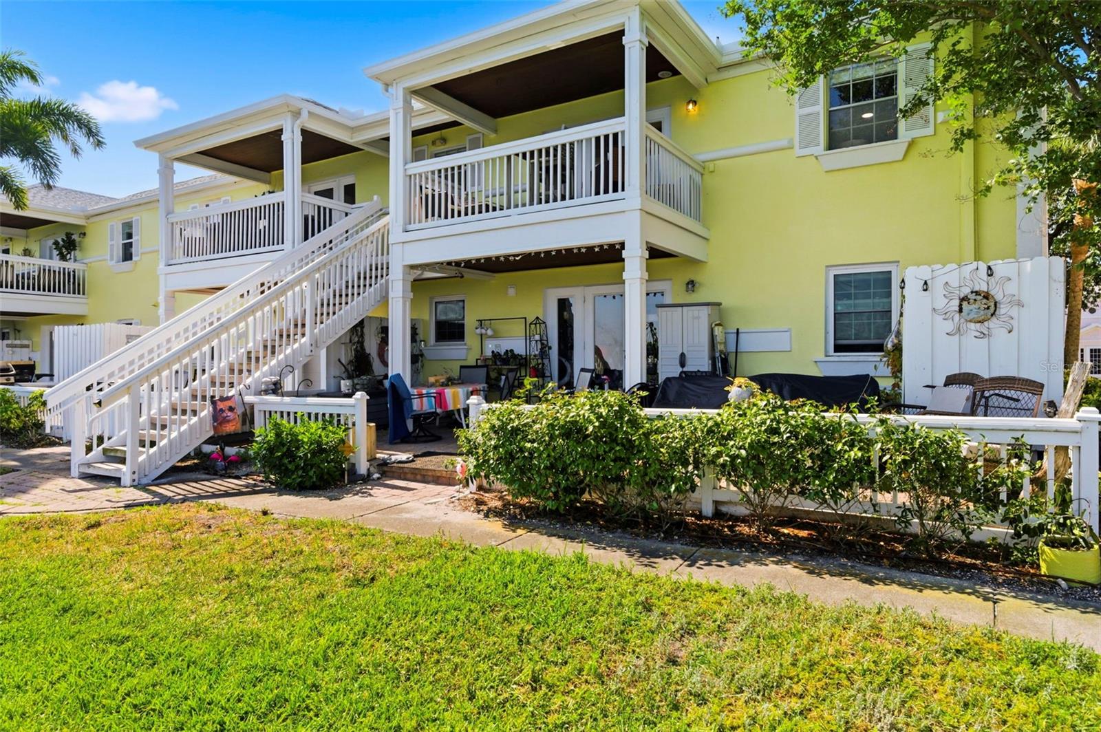 Image 41 of 67 For 201 Pompano Drive Se C Furnishe