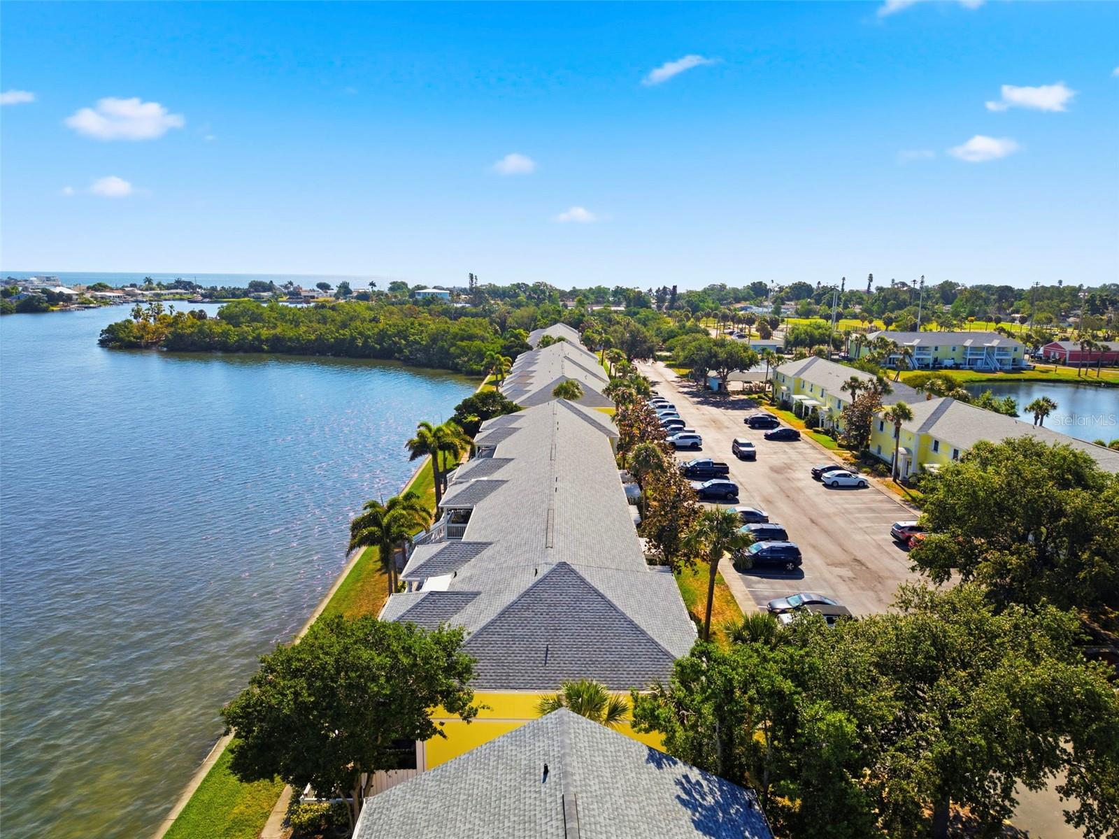 Image 46 of 67 For 201 Pompano Drive Se C Furnishe