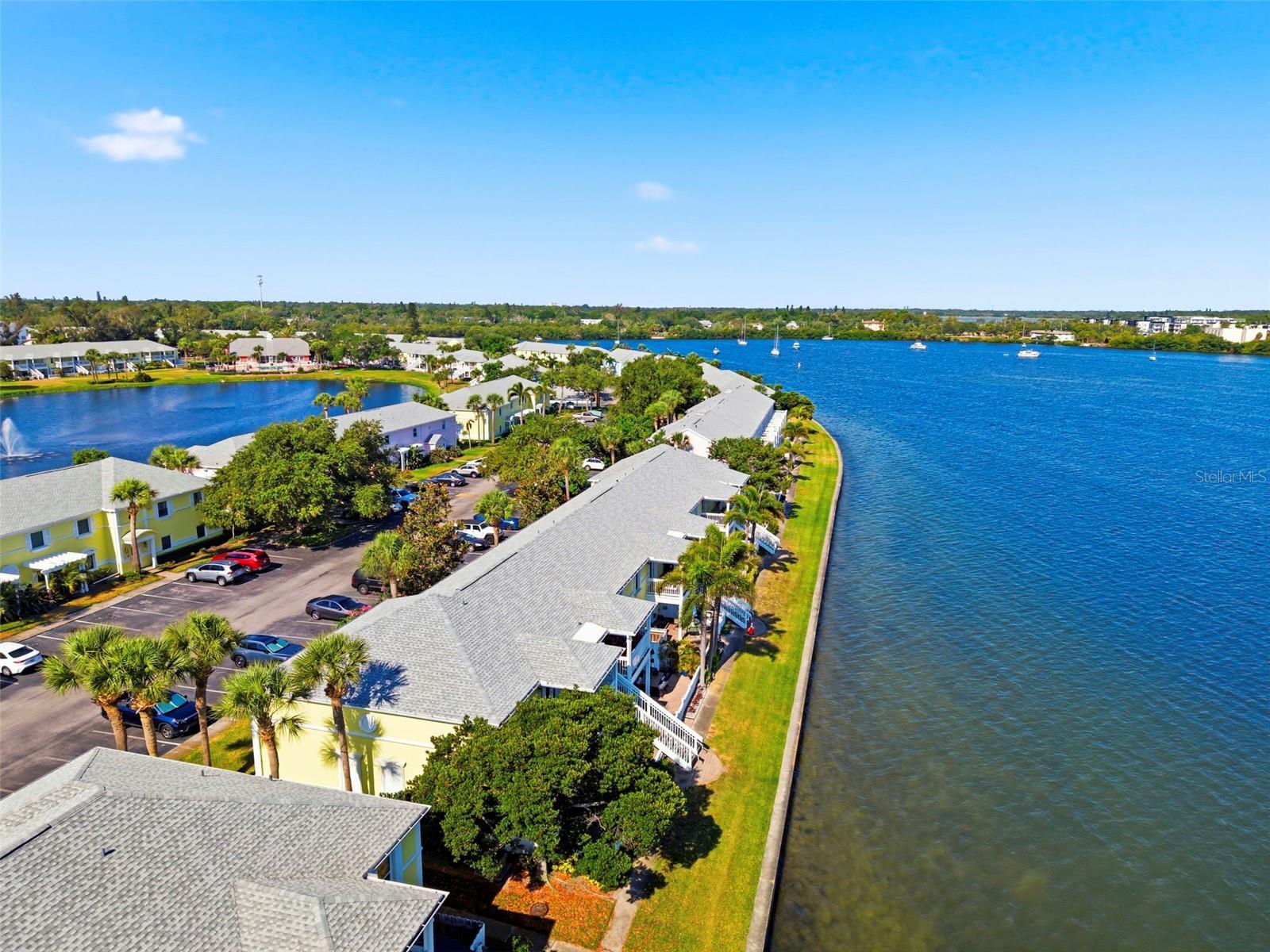 Image 49 of 67 For 201 Pompano Drive Se C Furnishe