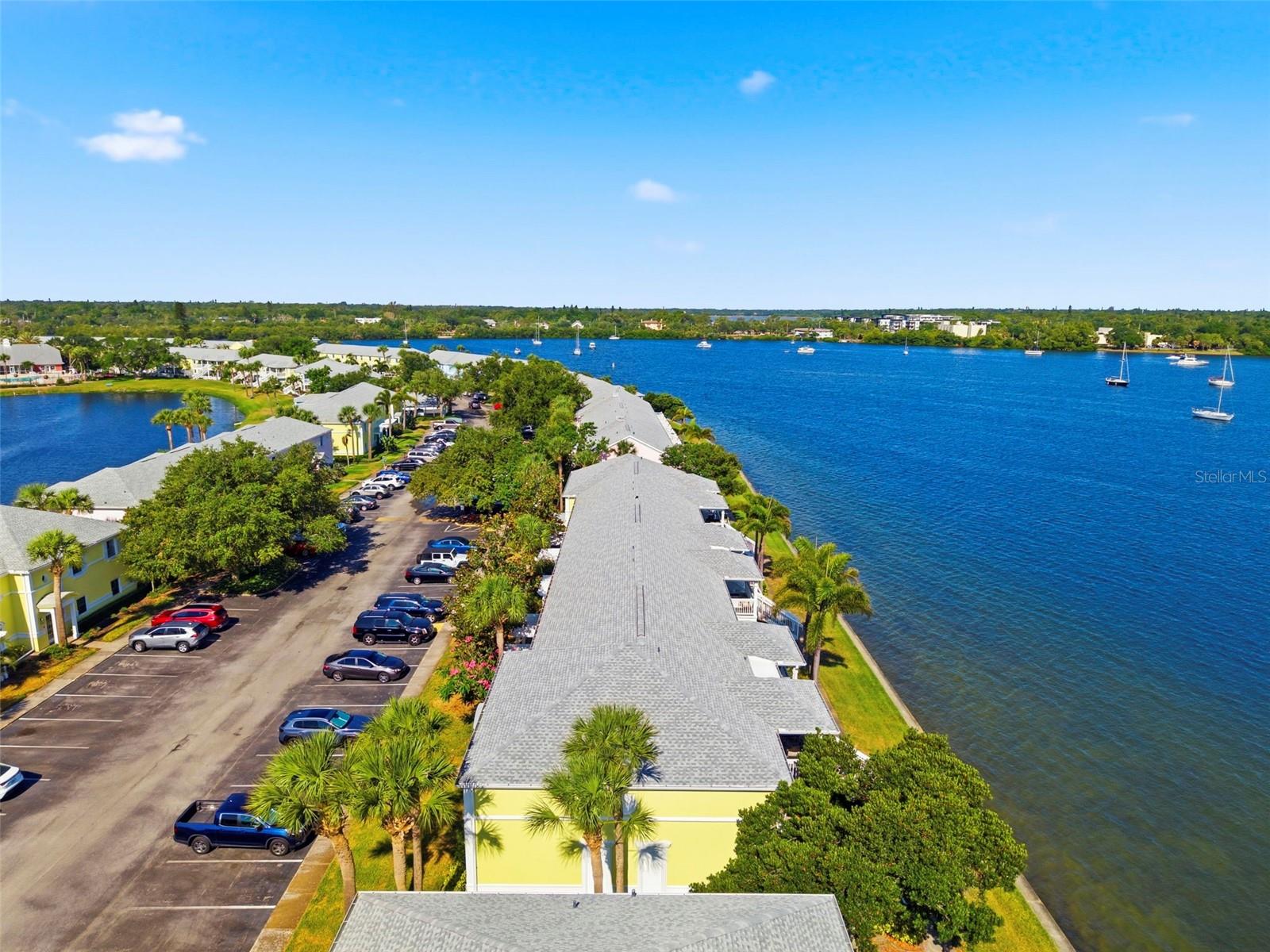 Image 50 of 67 For 201 Pompano Drive Se C Furnishe