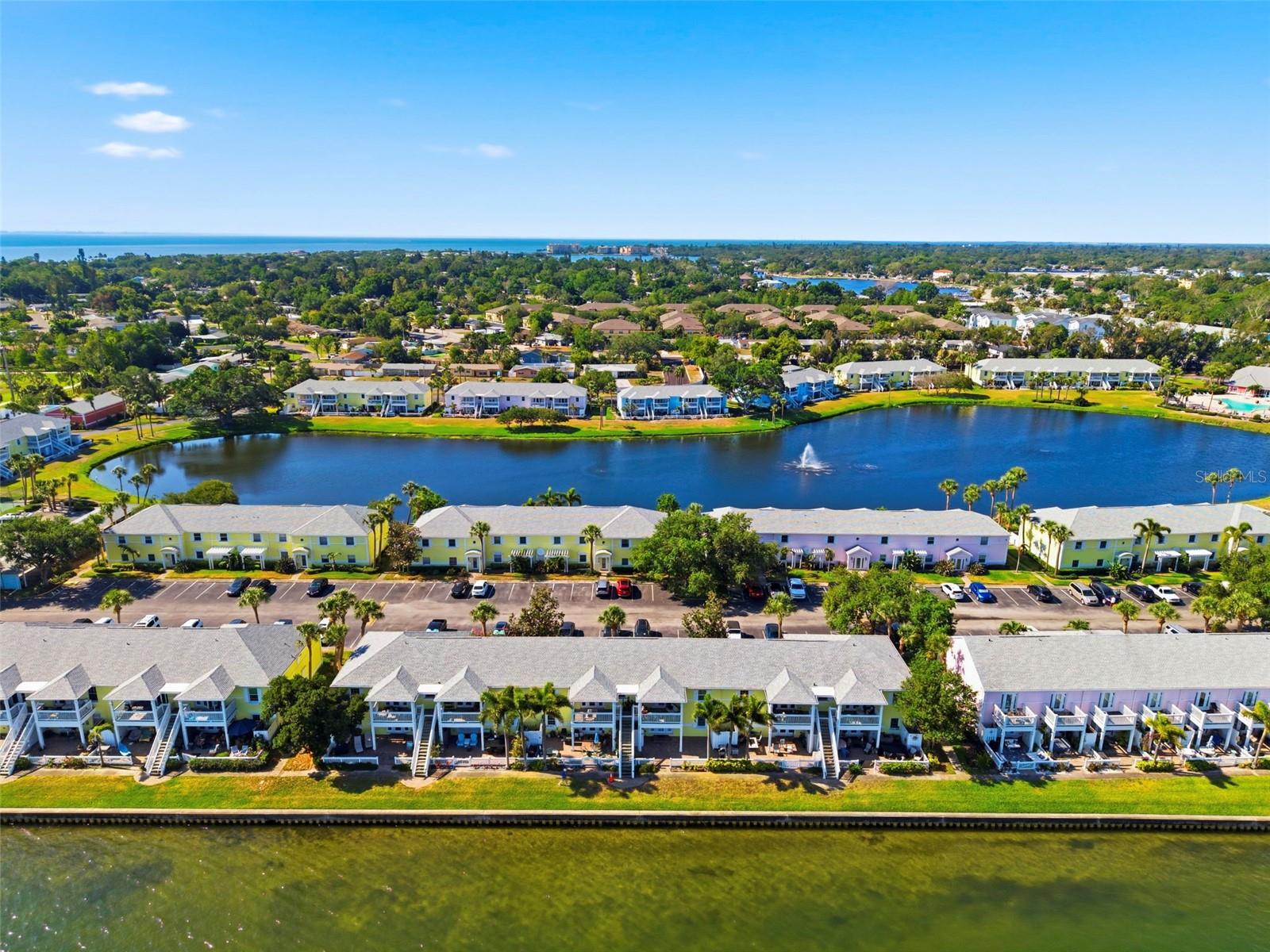 Image 57 of 67 For 201 Pompano Drive Se C Furnishe
