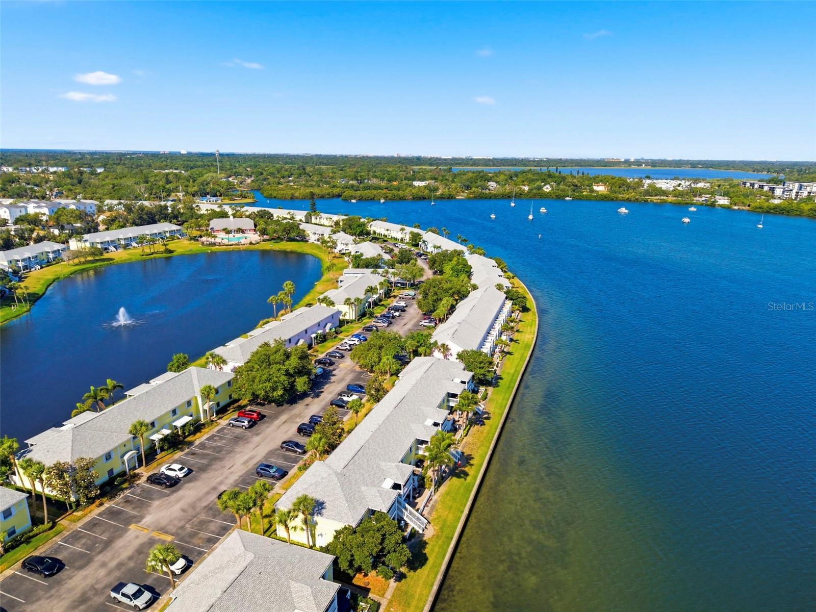 Image 58 of 67 For 201 Pompano Drive Se C Furnishe