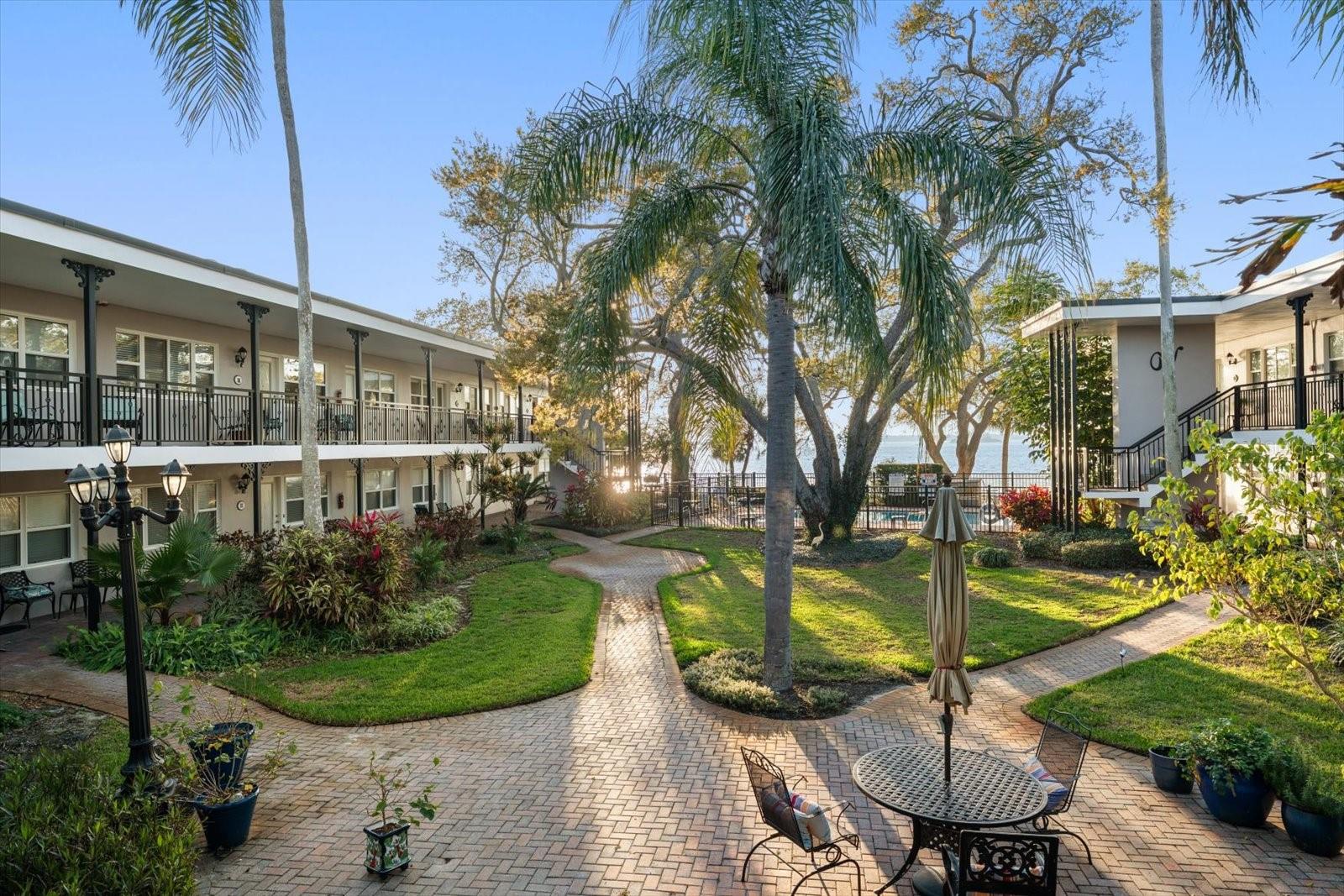 Details for 1101 Victoria Drive 7, DUNEDIN, FL 34698