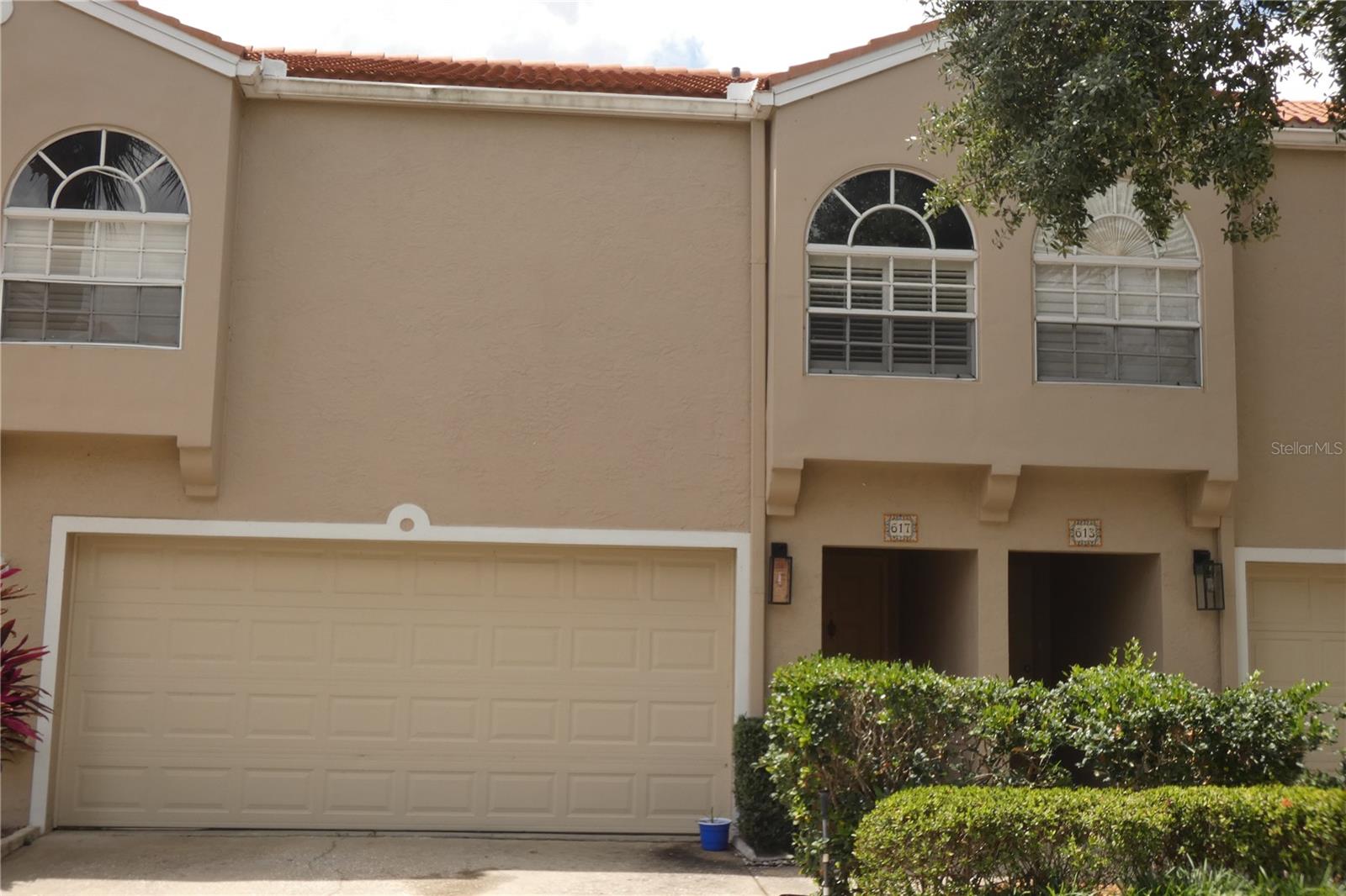Image 3 of 22 For 617 Segovia Court Ne
