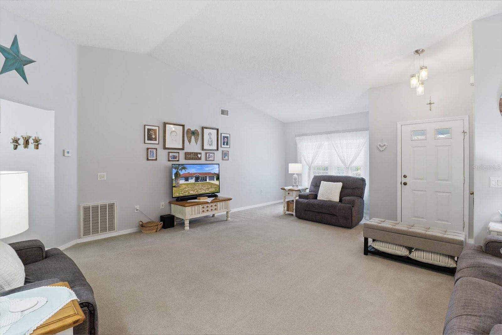 Image 17 of 48 For 4155 Lee Street