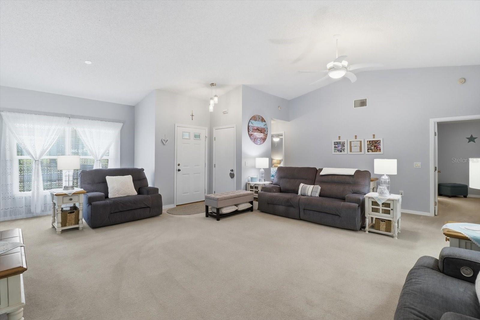 Image 2 of 48 For 4155 Lee Street