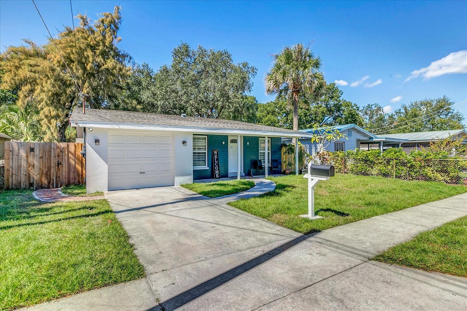 Image 3 of 32 For 6711 Cortez Street