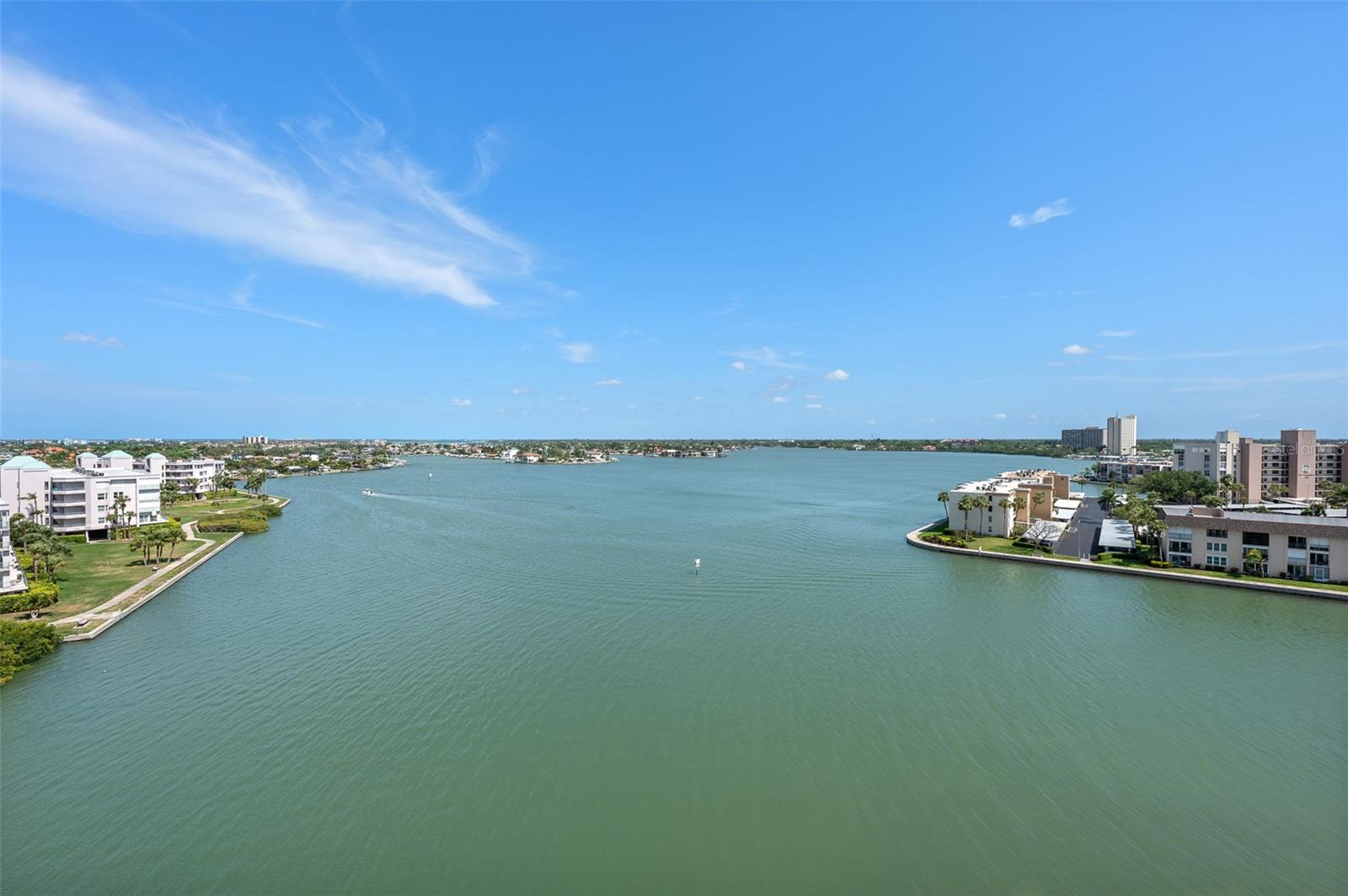 Image 16 of 35 For 7963 Sailboat Key Boulevard S Ph801