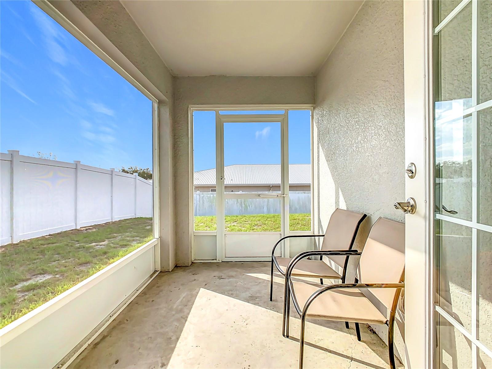 Image 34 of 47 For 456 Hilltop Drive