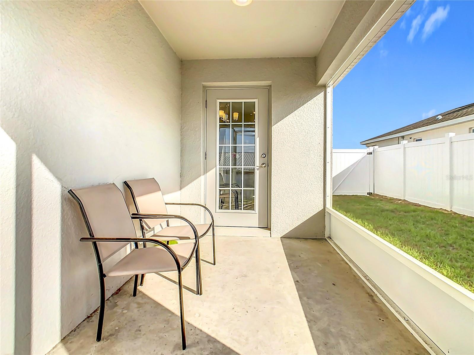 Image 35 of 47 For 456 Hilltop Drive