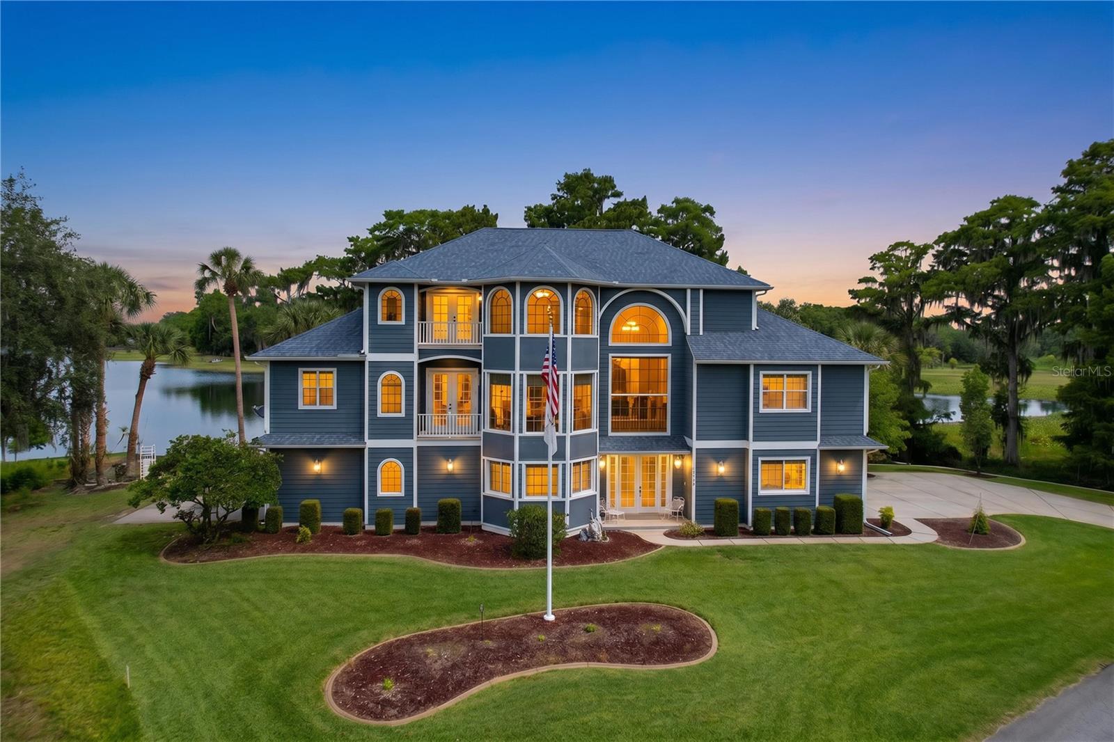 Image 15 of 100 For 1360 Waterview Drive
