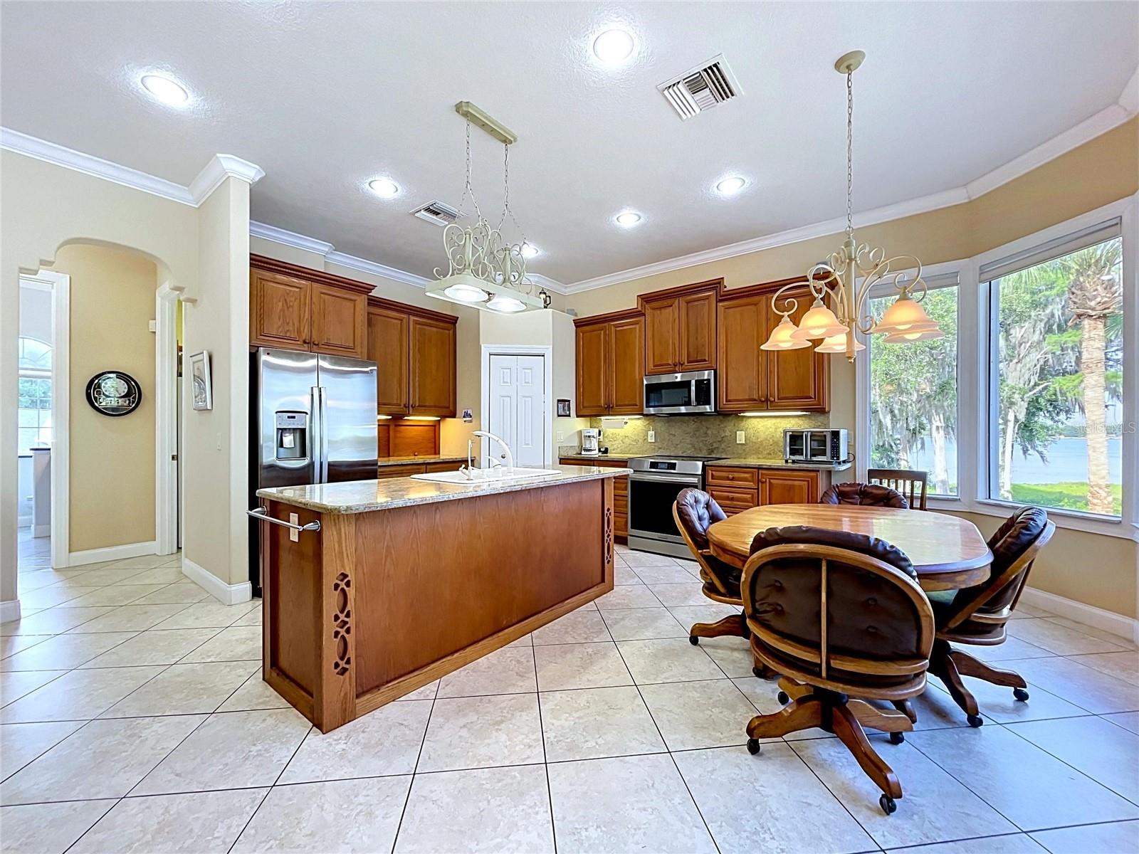 Image 46 of 100 For 1360 Waterview Drive