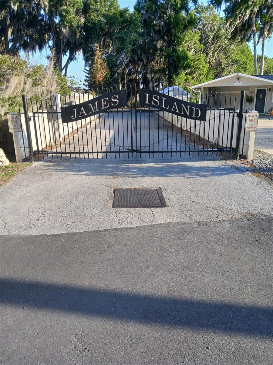 Image 99 of 100 For 1360 Waterview Drive