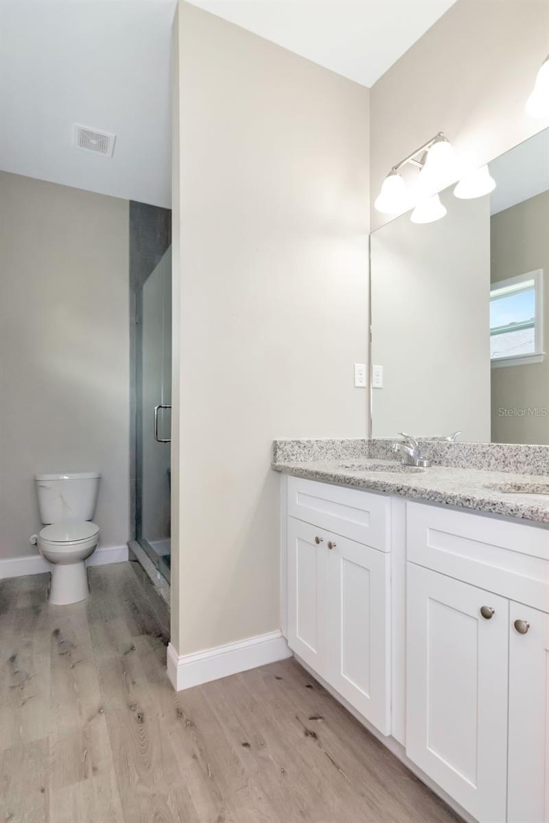 Image 22 of 29 For 3403 Garrison Street
