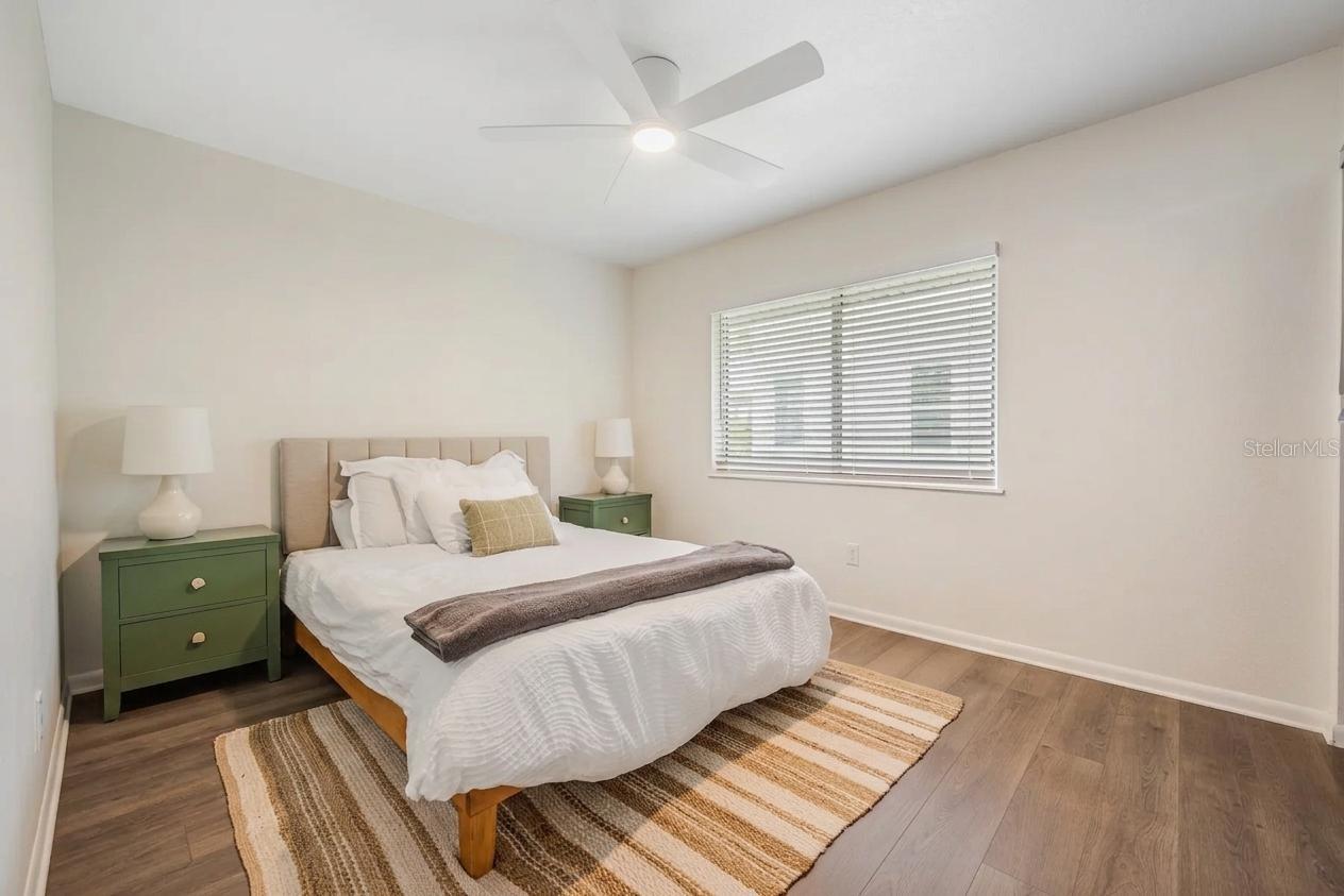 Image 20 of 38 For 2109 De Leon Street