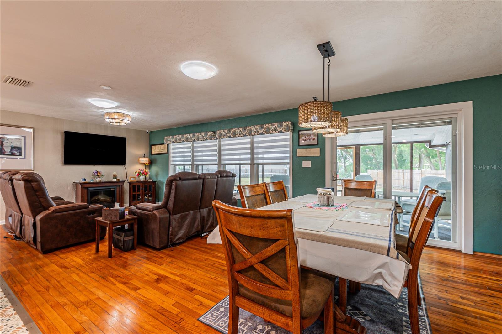 Image 10 of 53 For 5233 Hill Drive