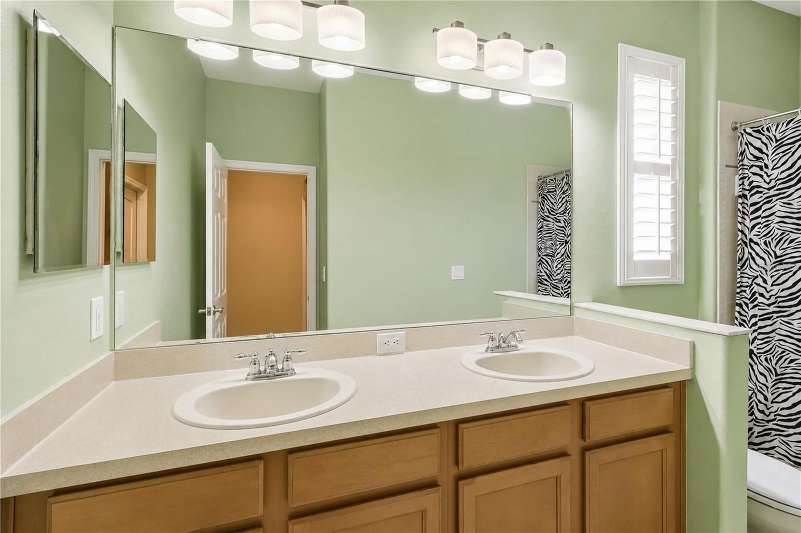 Image 24 of 44 For 6110 Whimbrelwood Drive