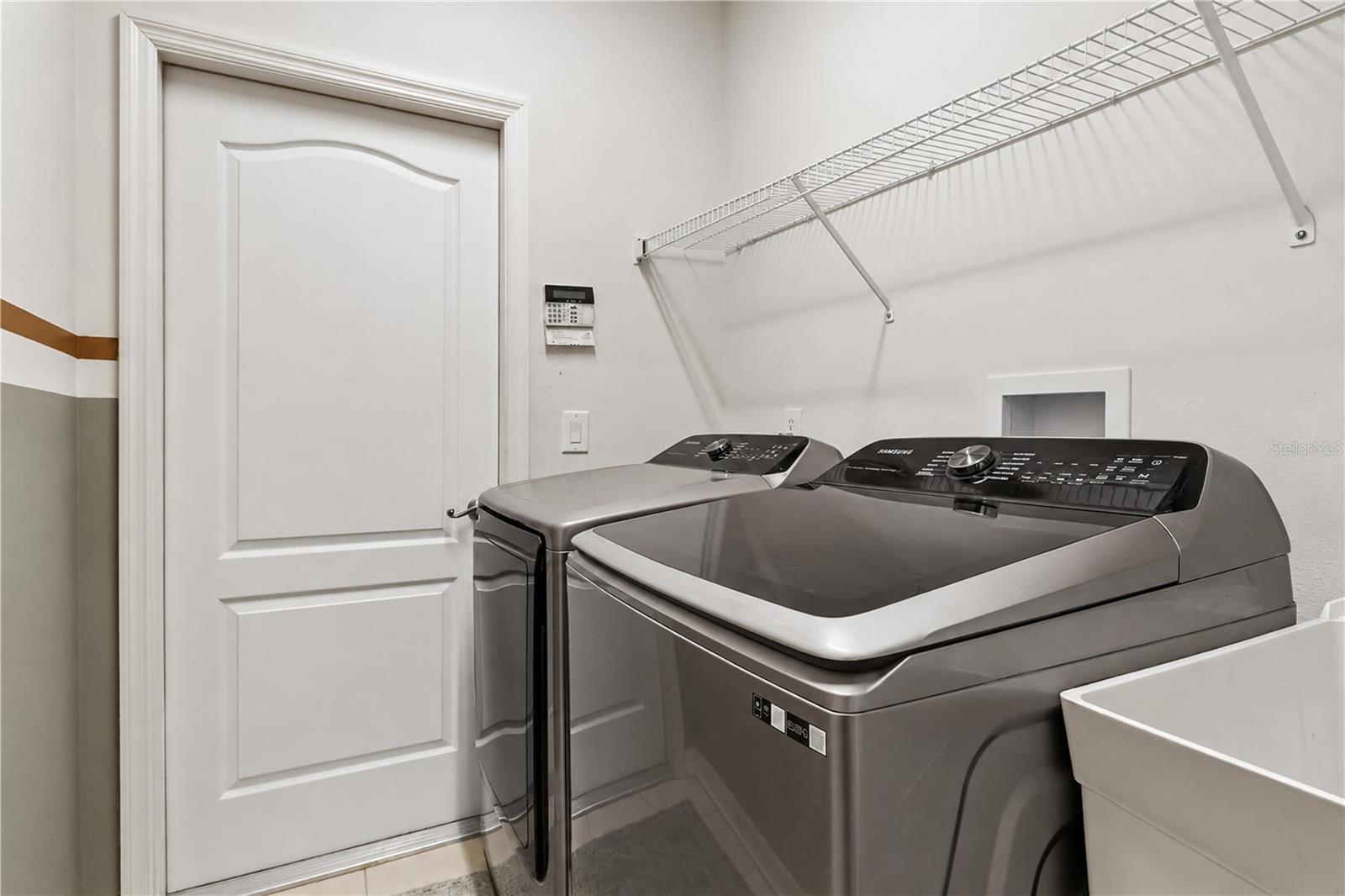 Image 33 of 44 For 6110 Whimbrelwood Drive