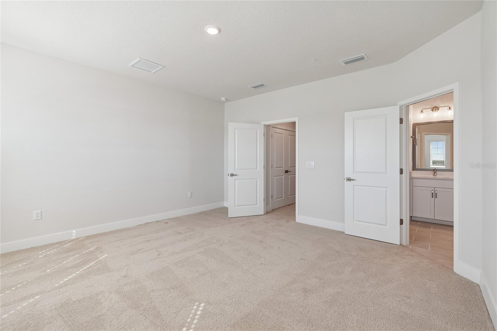 Image 17 of 32 For 7247 Tideland Lane