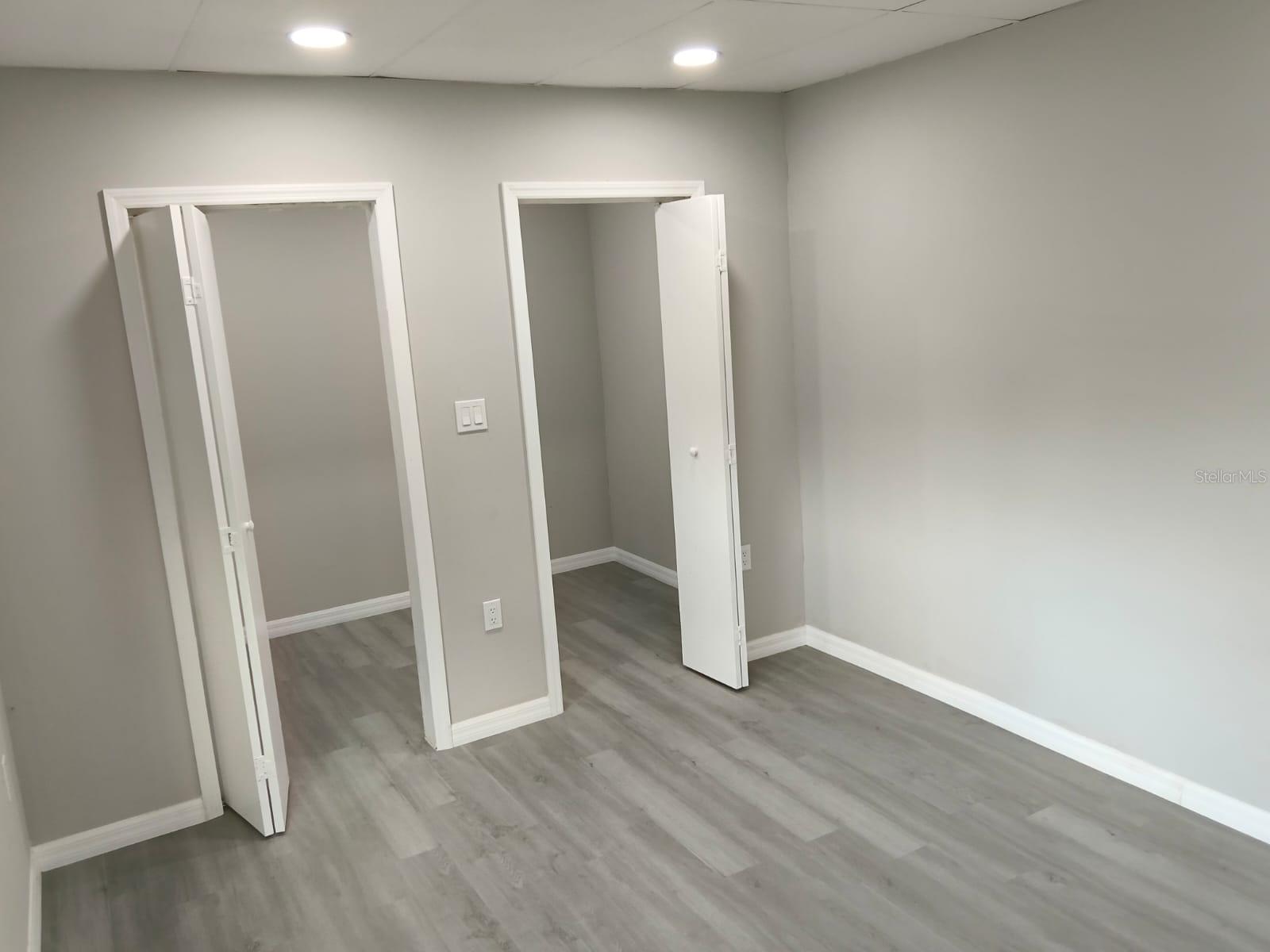 Image 9 of 13 For 1055 30th Street Nw
