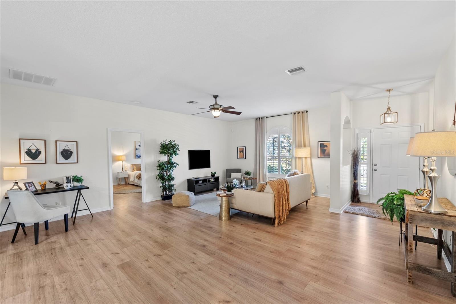 Image 13 of 74 For 350 47th Avenue N