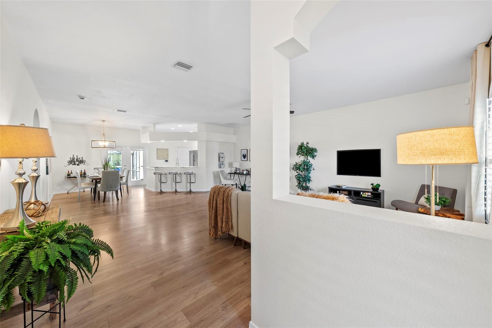 Image 3 of 74 For 350 47th Avenue N