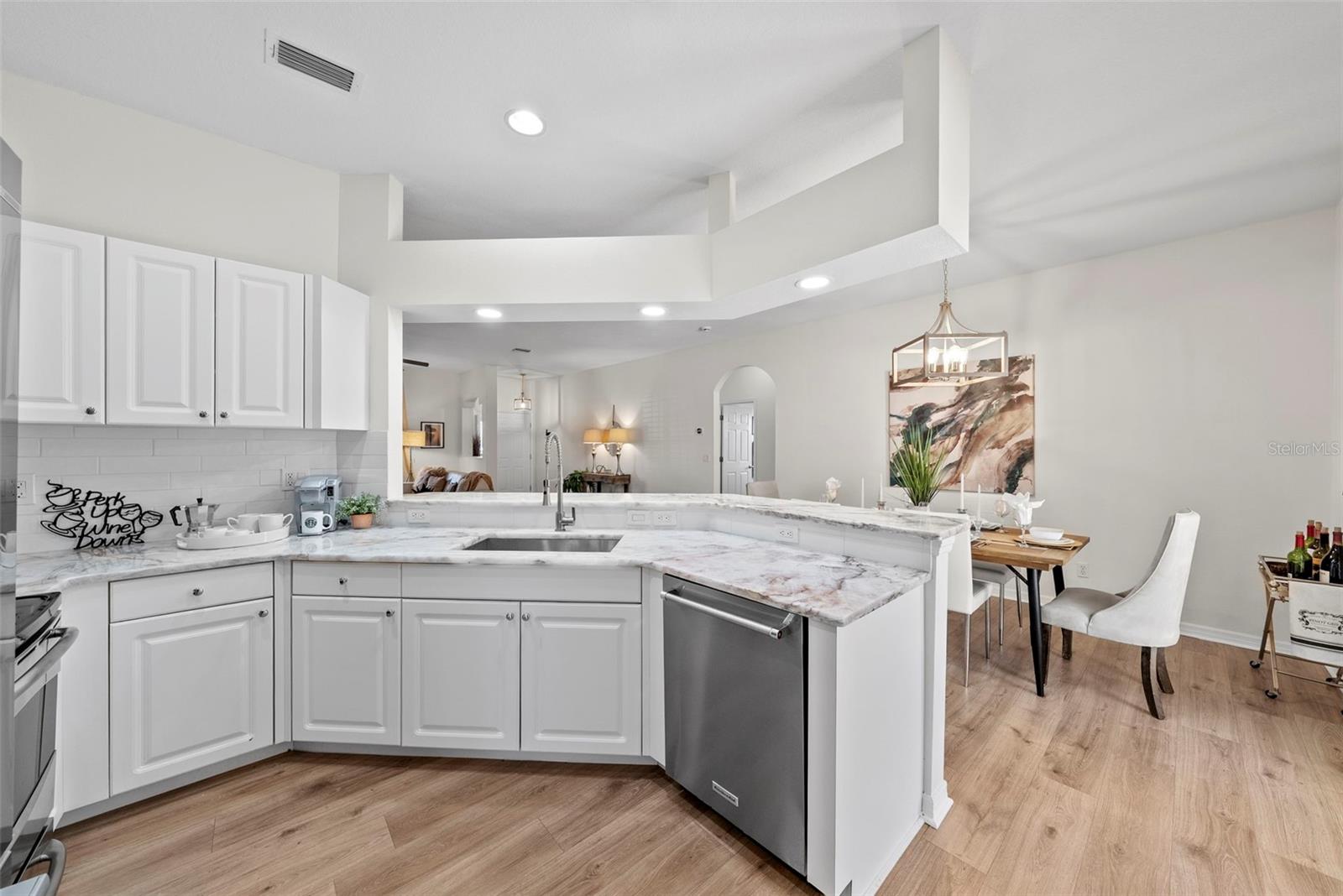 Image 31 of 74 For 350 47th Avenue N