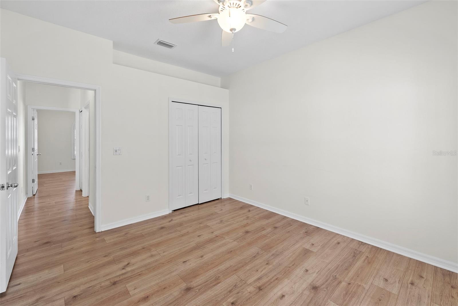 Image 33 of 74 For 350 47th Avenue N
