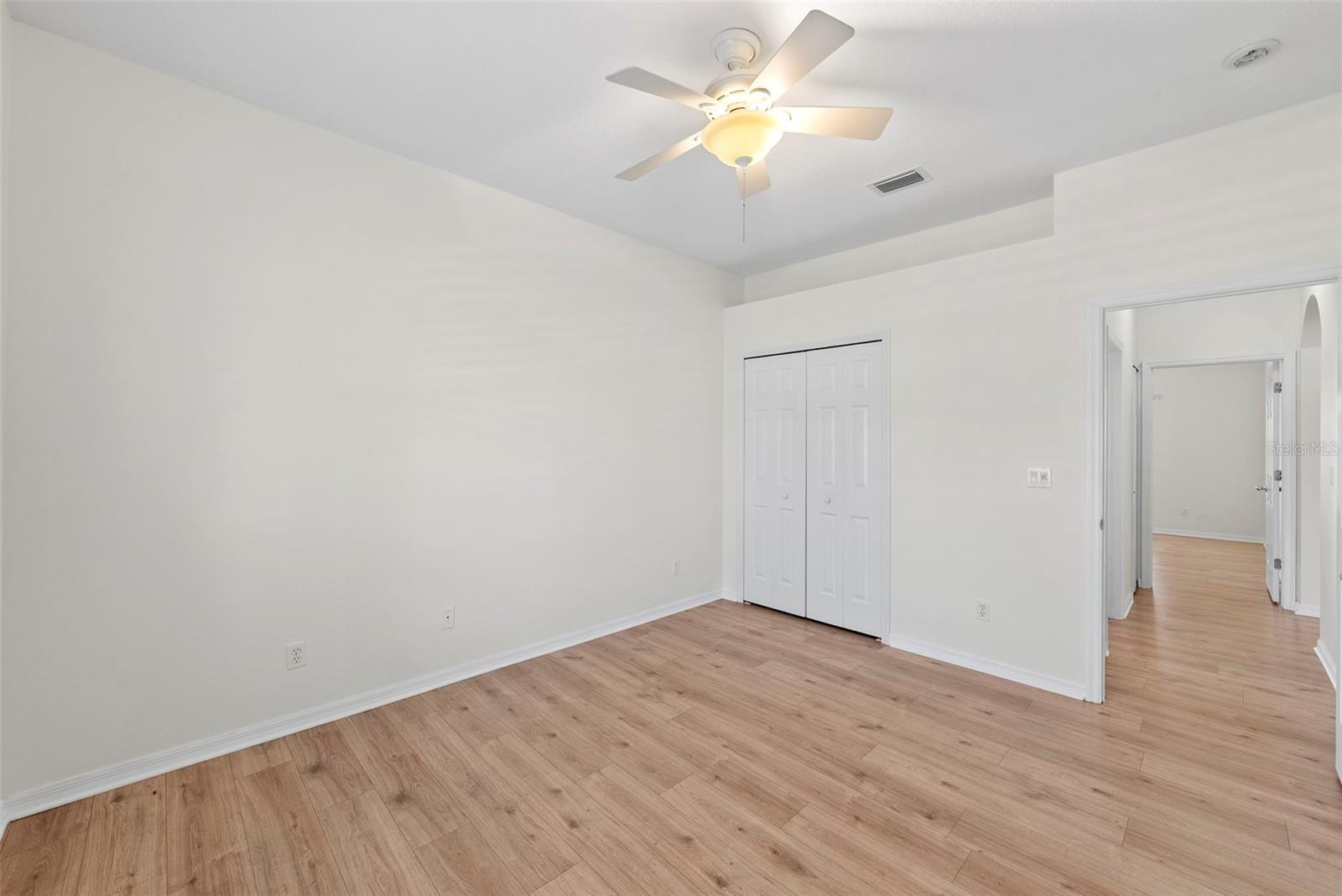 Image 38 of 74 For 350 47th Avenue N