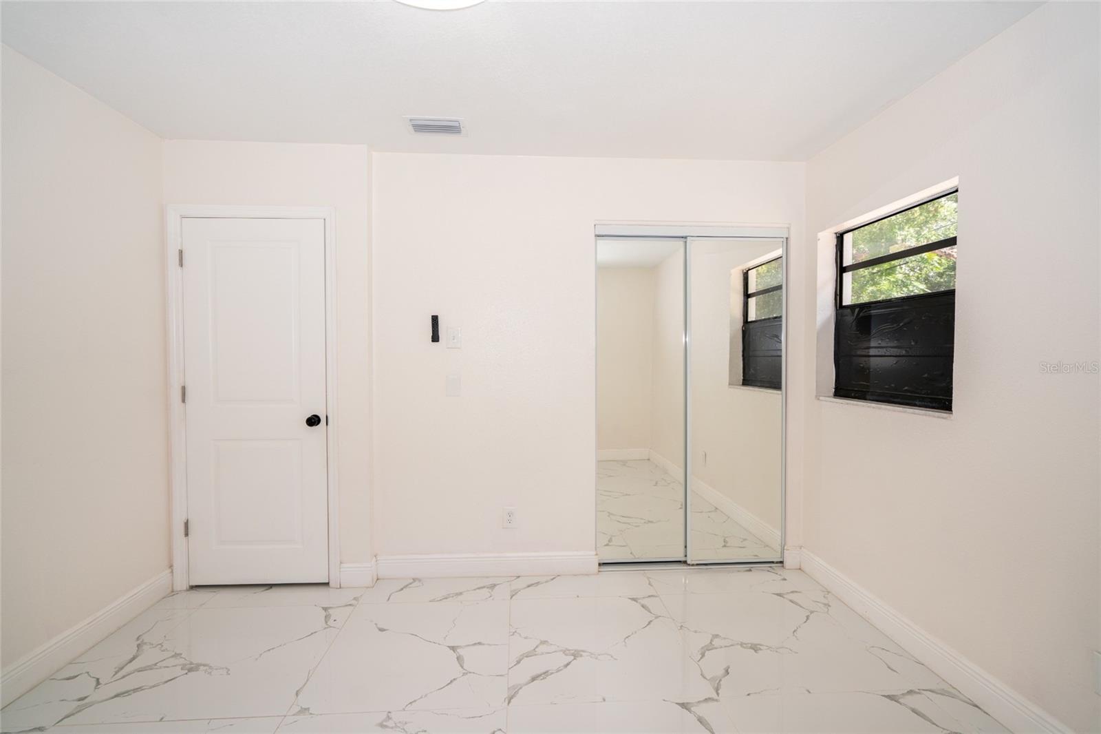 Image 12 of 23 For 6403 Amundson Street