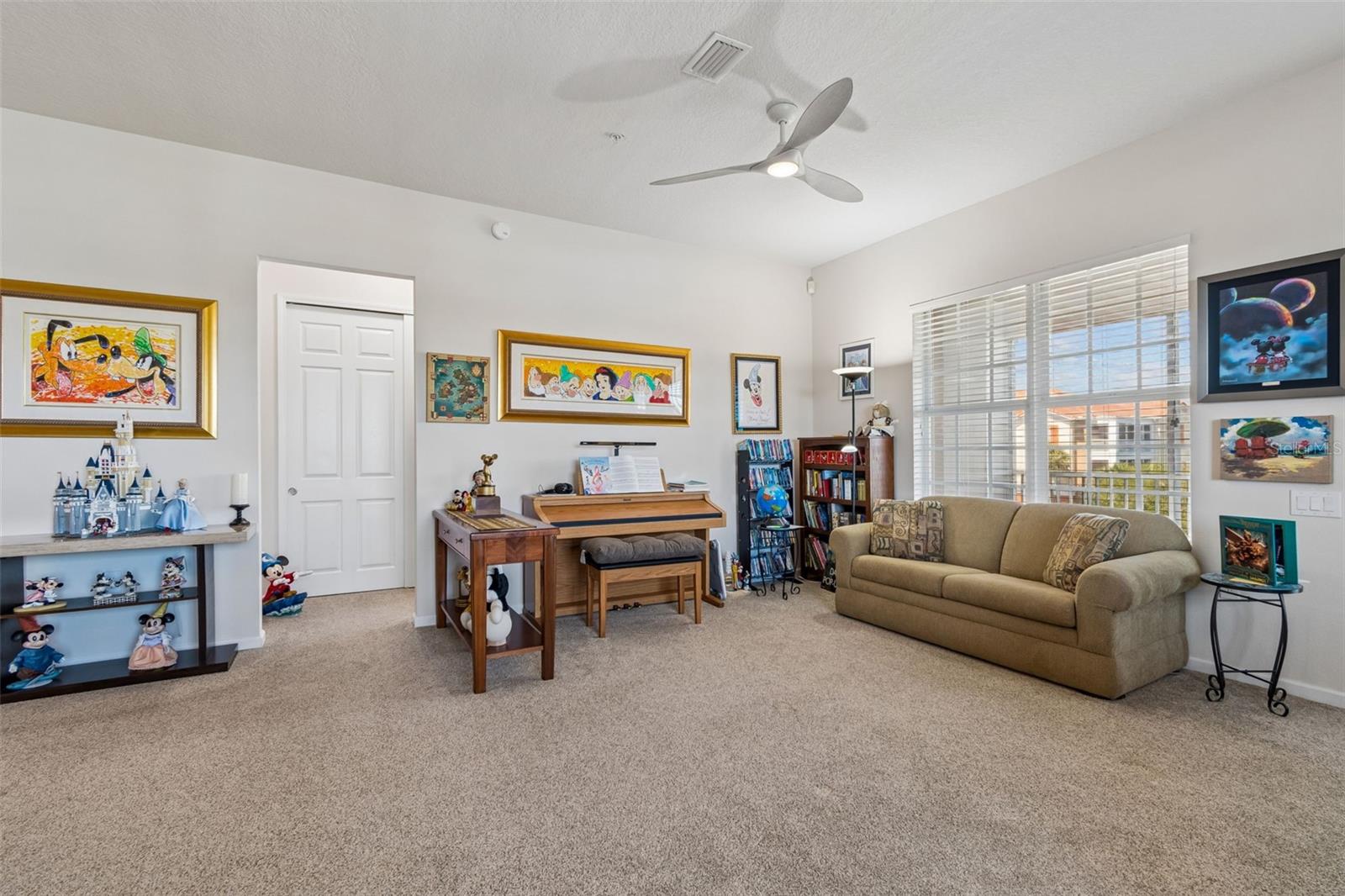 Image 15 of 85 For 7903 Seminole Boulevard 2401