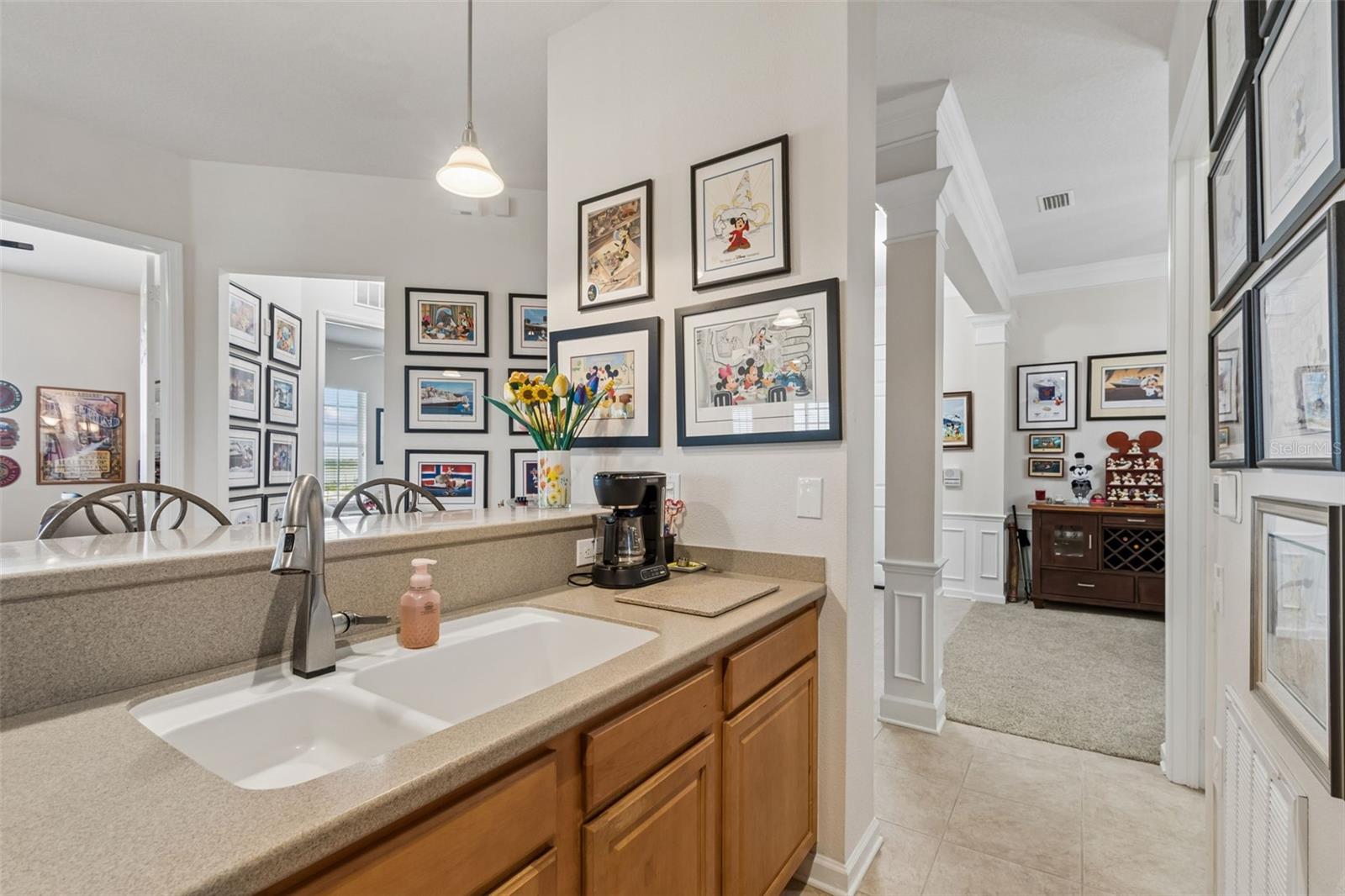Image 19 of 85 For 7903 Seminole Boulevard 2401