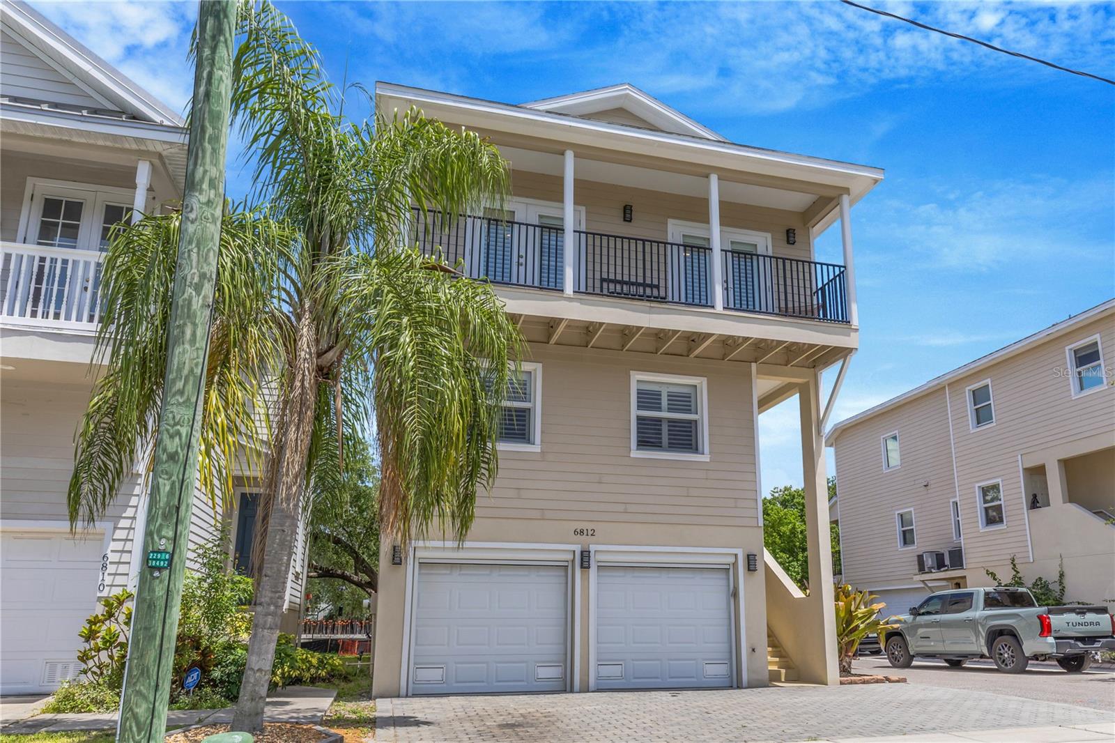 Image 2 of 46 For 6812 Kissimmee Street