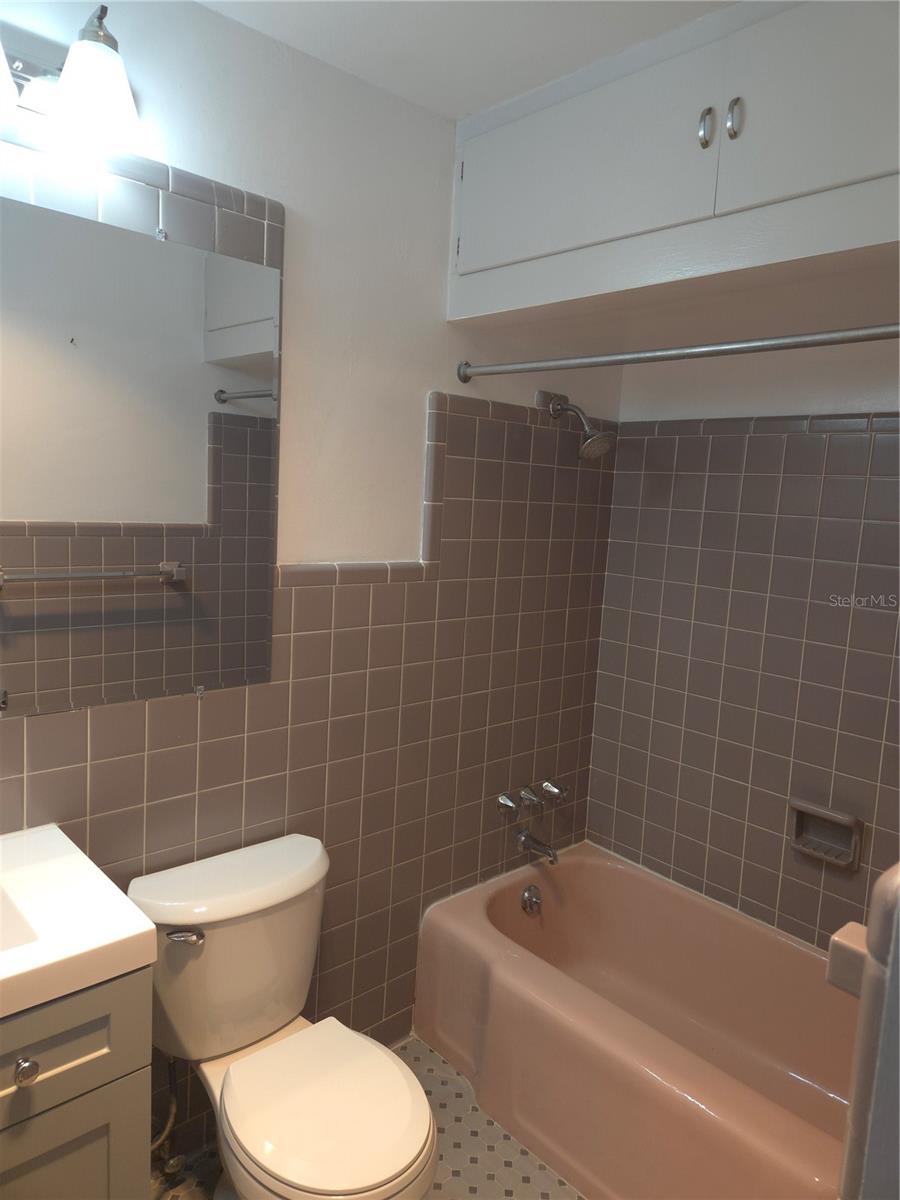 Image 15 of 24 For 106 15th Street