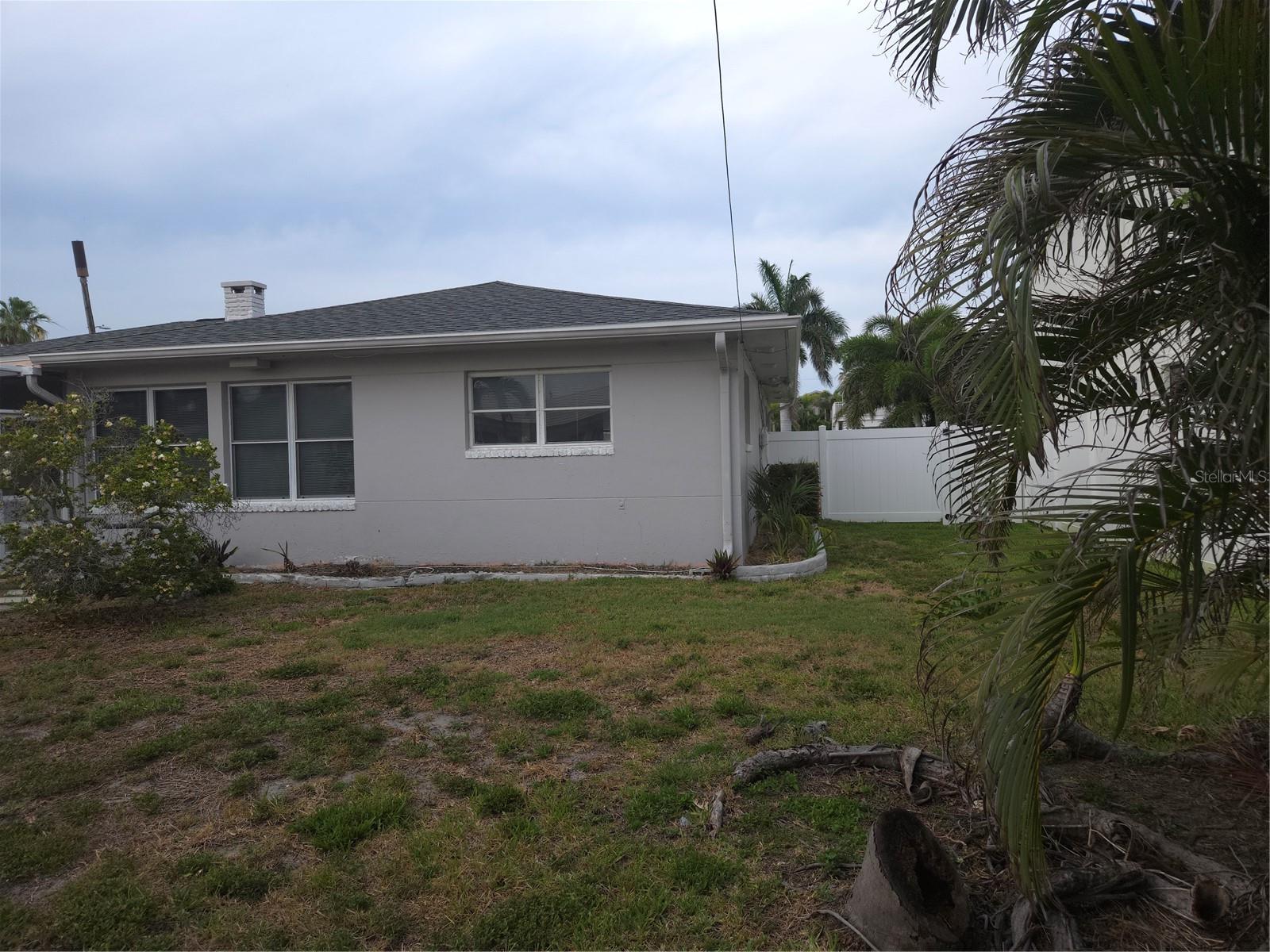 Image 21 of 24 For 106 15th Street