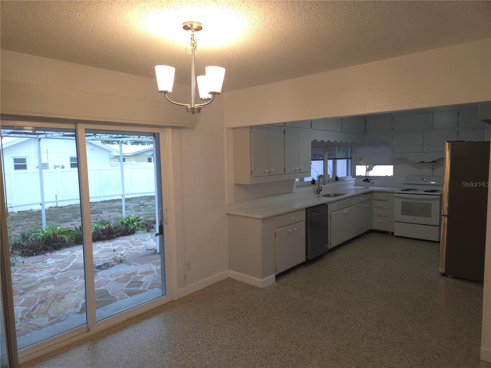 Image 4 of 24 For 106 15th Street