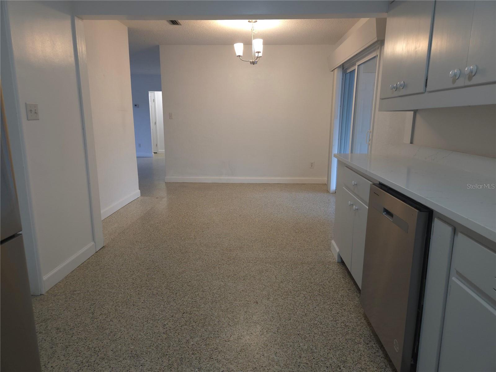 Image 5 of 24 For 106 15th Street
