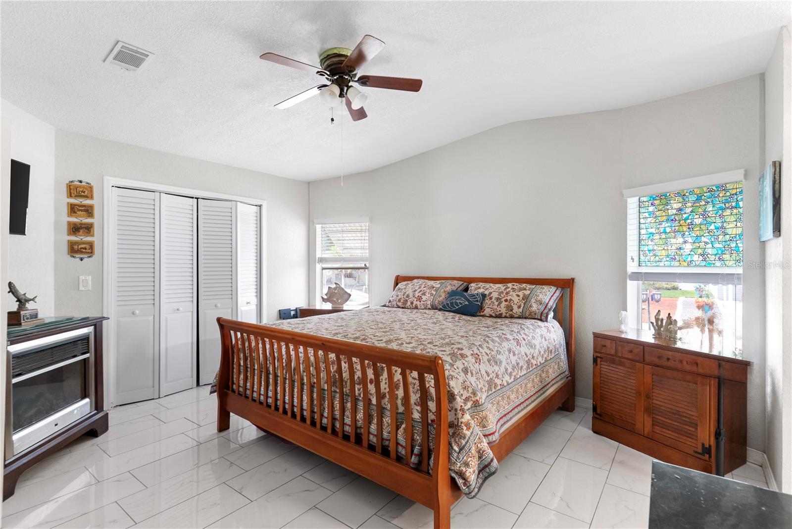 Image 10 of 31 For 9426 Star Gazer Lane