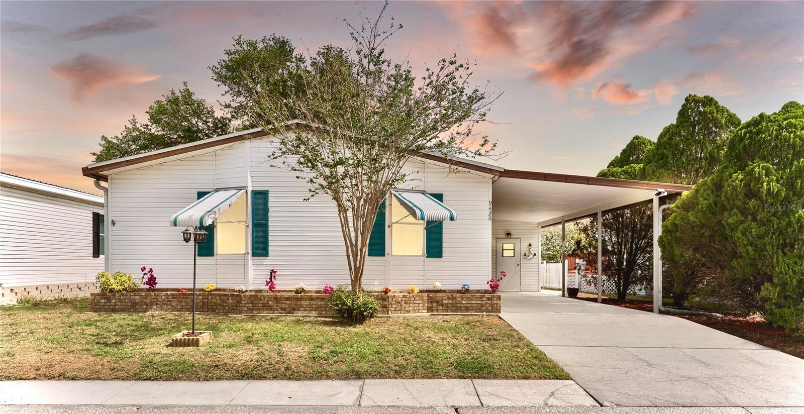 Image 16 of 31 For 9426 Star Gazer Lane