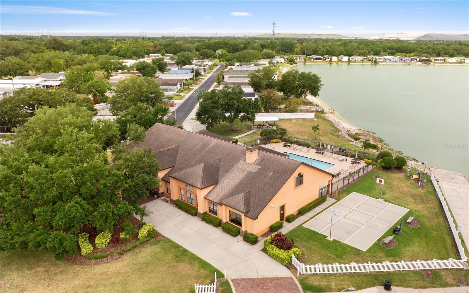Image 18 of 31 For 9426 Star Gazer Lane
