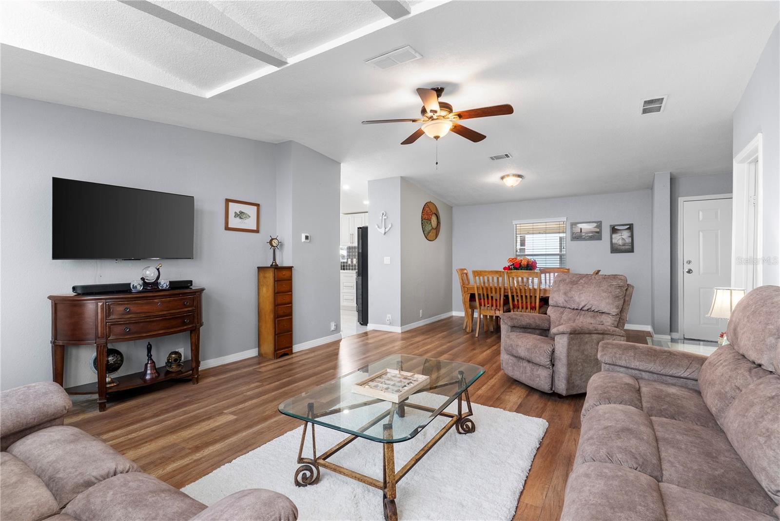 Image 7 of 31 For 9426 Star Gazer Lane
