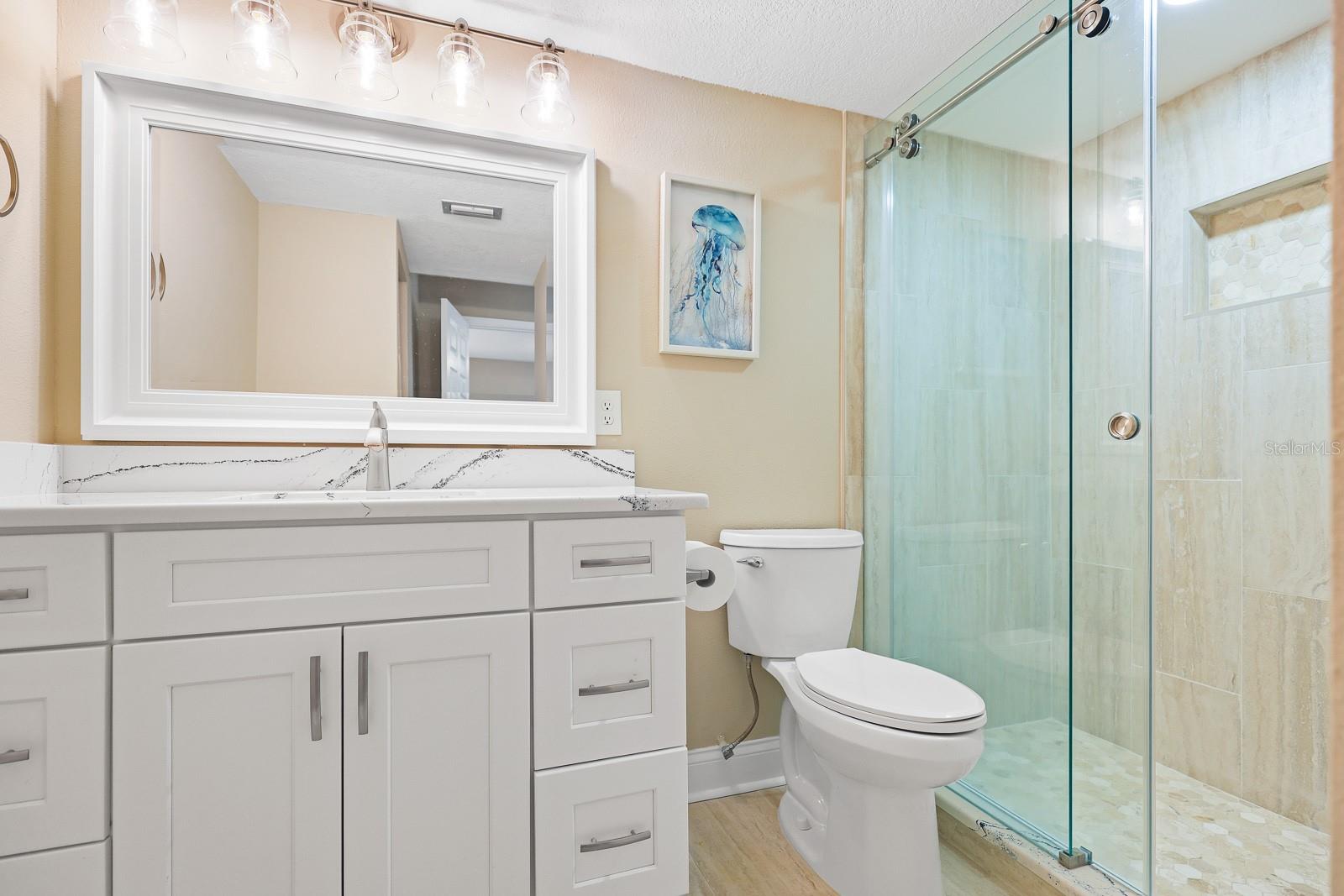 Image 16 of 36 For 821 Bahia Del Sol Drive B