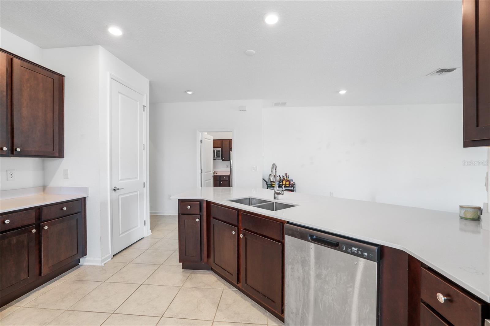 Image 21 of 56 For 1259 Lassen Street