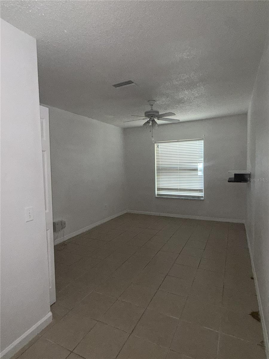 Image 11 of 16 For 9213 Camino Villa Boulevard